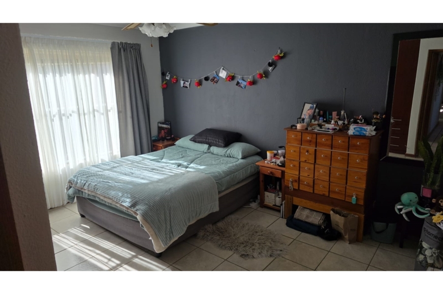 3 Bedroom Property for Sale in Dana Bay Western Cape